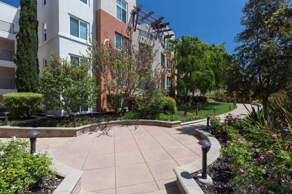 $3,494 / 1br - 871ft2 - Resident Clubhouse, Underground parking Available (santa clara)63695896545537121