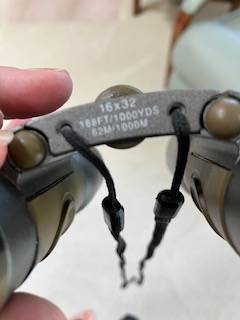 binoculars 1