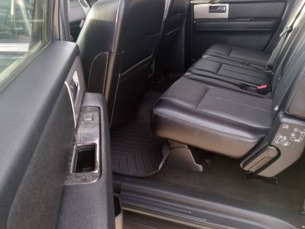 Awesome '15 blk/blk Expedition EL 4x4 Limo - $9,995 (Englewood)63612138053763123