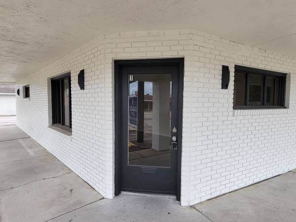 $545 / 500ft2 - Move In Ready - Updated Commercial Suites (Gulfport/Biloxi)63762100644739120