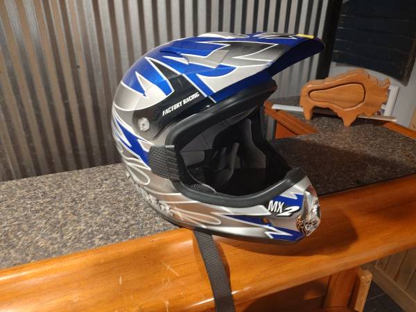 Men's Helmet 1