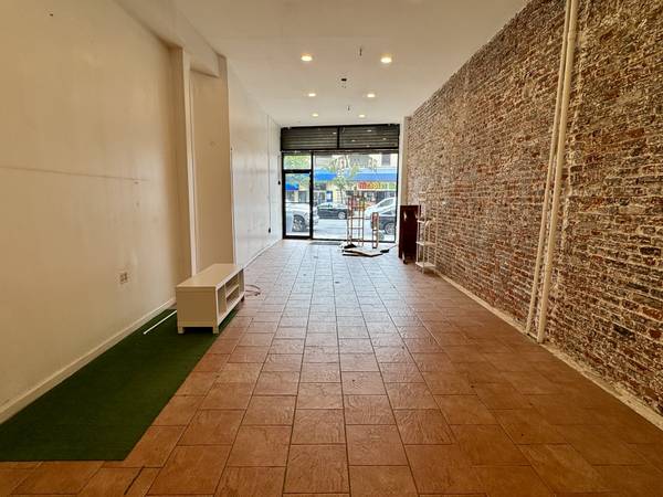 $9,000 / 2000ft2 - 2000 SQFT Local comercial en Fulton St (Crown Heights / Bed Stuy / Fulton St)63684781063427121
