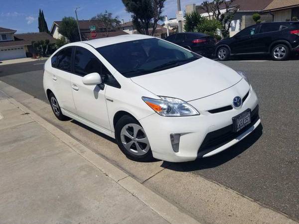 2012 Toyota Prius - $5,200 (Gardena)63624654201347121