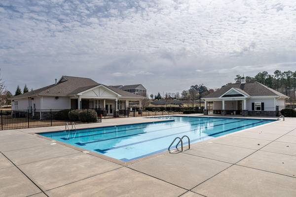 $900 / 3br - 2600ft2 - Suite principal -Sweet Home- tranquilo y privado en casa familiar moderna63685979187073124
