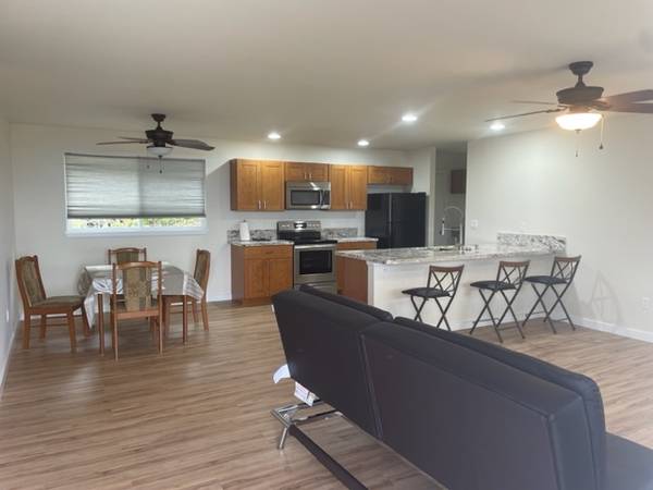 $3,650 / 3br - Furnished 3bed/3bath home (1 pet upon approval) (above (Kailua Kona)63939666026754121