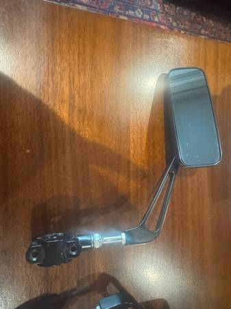 Pair of rearview mirrors 1