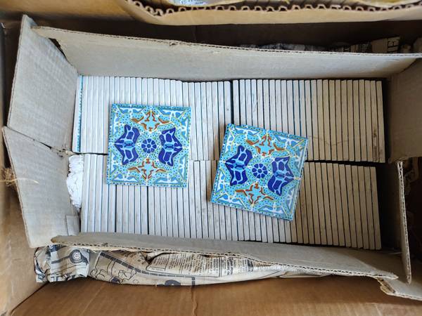 Tiles, hand-painted 1