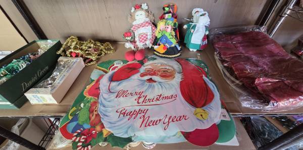 Vintage Christmas Miscellaneous Items 1