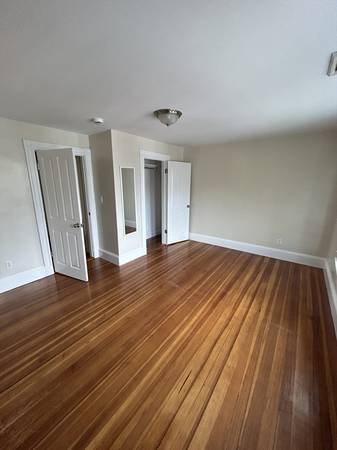 $4,300 / 4br - 1700ft2 - Spacious Somerville 4 Bed For $4,300 AVAIL NOW (Somerville)63828338195203124