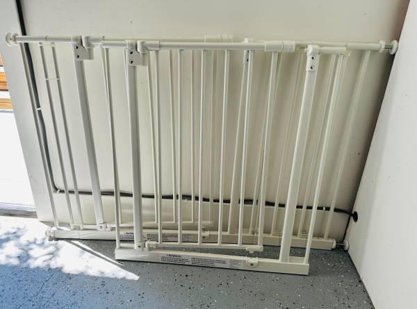 North States 38.5” Wide Easy-Close Baby or Doggie Gate 1