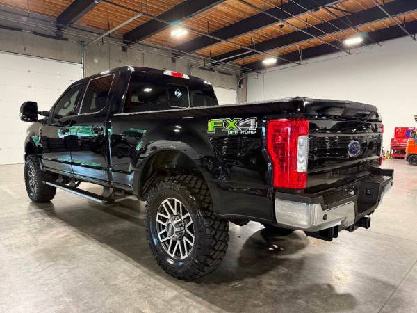 2017 Ford F-350 Super Duty Diésel 4x4 4WD Camioneta F350 Lariat 4 puertas Cabina Extendida - $46,900 (Platinum Motors Corp)63438334941699121