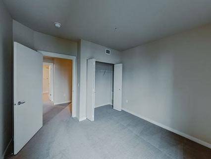 $1,908 / 544ft2 - Cable Ready, Elevator, Free Weights, Dishwasher (Queen Anne Space Needle)63929301660034124