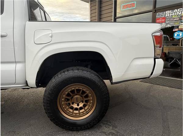 2019 Toyota Tacoma Double Cab - Photo 10