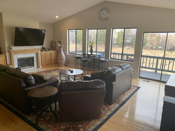 $2,250 / 5br - 3000ft2 - LUXURY 4 PLUS BR/3 1/2BA RENO HOME  GREAT VIEW POOL TABLE GAME ROOM! (RENO)63682255305601121