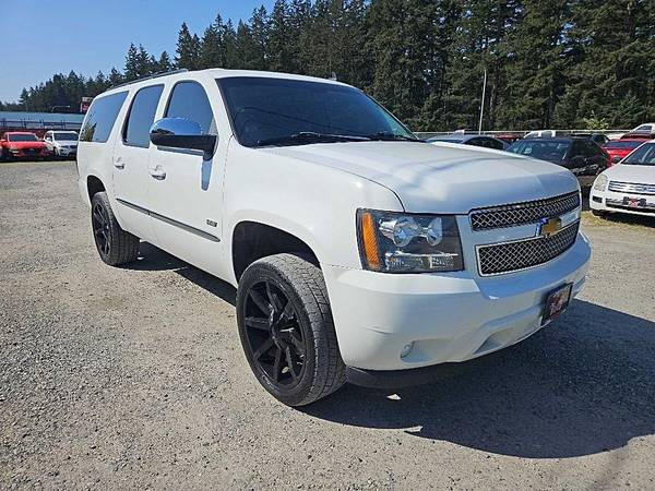 2012 CHEVROLET SUBURBAN LT - $9999.0063623146677761121
