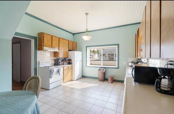 $369,900 / 5br - 2034ft2 - PRICE IMPROVEMENT!! $369,900. 5 Bedrooms in SCIO! (Scio)63945100509314123