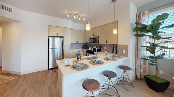$2,755 / 2br - 1031ft2 - Deep soaker style bathtubs, Pet spa, Oversized double pane windows (napa county)63880132522883123
