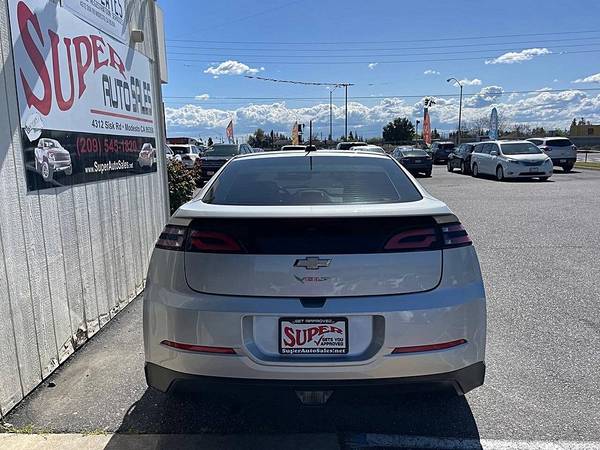 *$2995 de entrada y *$310 al mes por este ahorro de gasolina 2015 Chevrolet Volt Ha - $13995,0063435311973507124