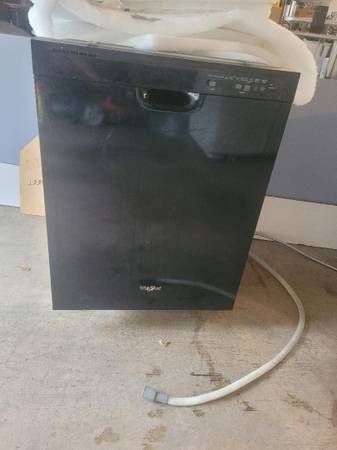Whirlpool Dishwasher 1