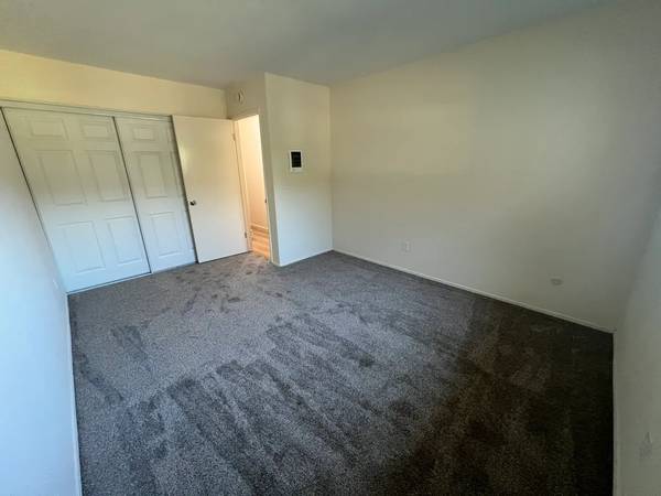 $1,500 / 1br - *1 large Bedroom with 1 bath approximately 600 sq ft Available Immedia (Chula Vista)64037220212611121