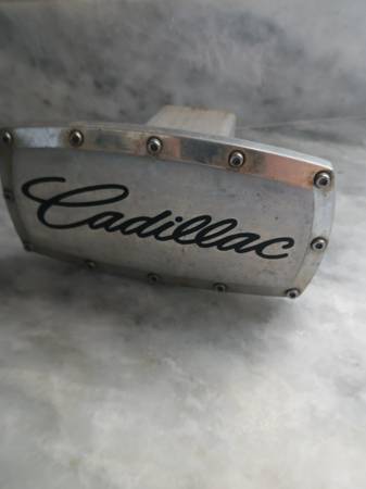Cadillac hitch cover plug 1