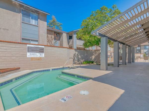 Upgrade Your Lifestyle with Our Beautiful Tierra 2 Bedroom Floor Plan! 1