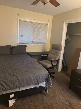 $70 / 2br - 75ft2 - Private furnish room South side wifi temporary housing (Jolly and MLK)63620245854849124