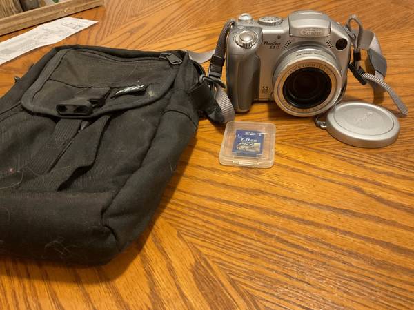 Canon Powershot S2 iS 5 MP 1