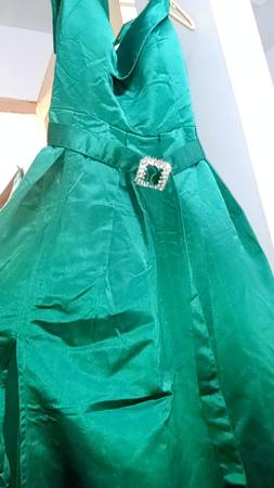 FAERIESTY L Long Emerald Green Satin Ball Gown Dress W/Jeweled Belt. 1