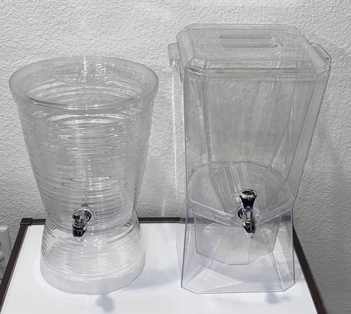(2) Acrylic Drink Dispensers 1