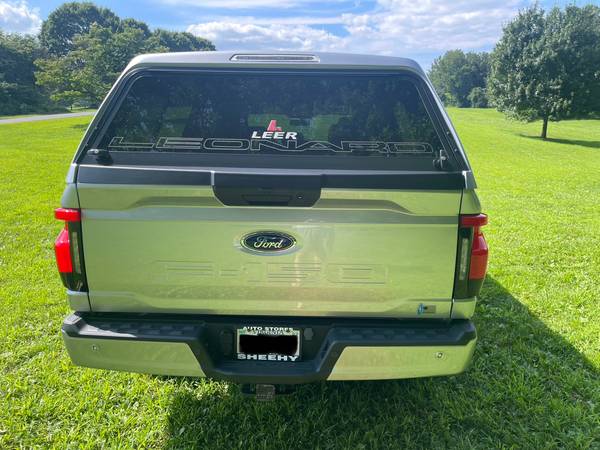 Selling my 2023 Ford F-150 Lightning XLT (Standard Range) - $45,100 (tysons)63439927964673122