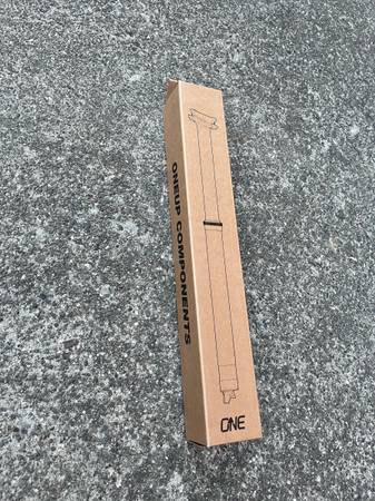 OneUp Dropper Post 180mm, 31.6mm diameter 1