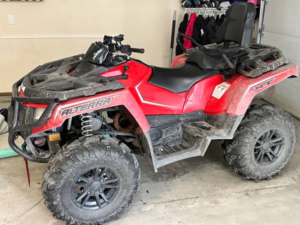 2017 Arctic Cat 4x4 TRV xt 700 with EPS 1