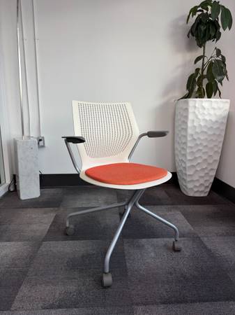 Knoll Multigeneration Light Task Chairs - Orange & White Office Chair 1