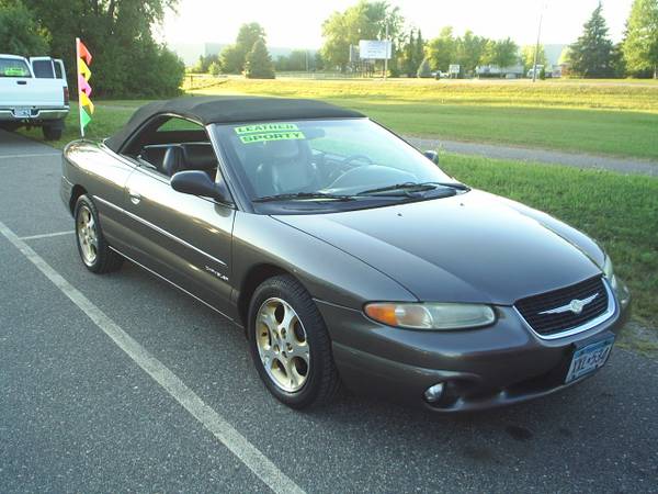 2000 &  2005   Chry Sebring Convertible - $2,995 (Hutchinson. MN)63481045789185121