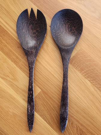 LIKE NEW Large Indonesian Coconut Wood Salad Servers Serving Set 1