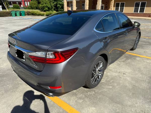 2017 Lexus ES 350 - $21,000 (LAWRENCEVILLE)63620566473473124