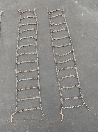 Peerless Tire Chains for Snow - Used 1