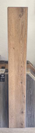 LUXURY SPC VINYL PLANK FLOORING 1