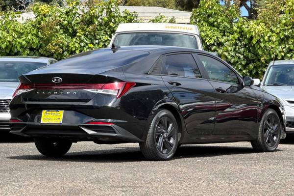 2023 Hyundai ELANTRA Phantom Black Pearl *BIG SAVINGS..LOW PRICE* - $18994.00 (berkeley)63470418748291123