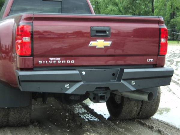 New Heavy Duty Smooth Rear Bumper Chevrolet 2011 - 2019 2500 3500 1