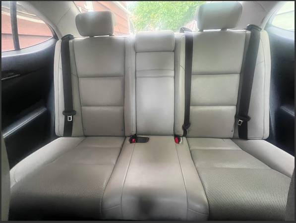 2016 Lexus ES350 (No Accidents) - $13,500 (The Bronx, NY)63617982363395124