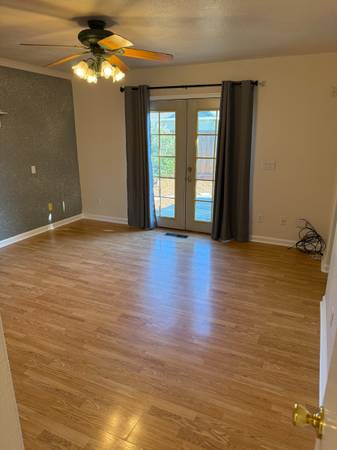 $2,700 / 3br - 3 Bed 2 Ba house in Oakley for rent (brentwood / oakley)63868038071169122