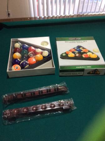 Pool balls & cue holder and 1