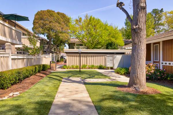 $2,255 / 1br - 760ft2 - Covered Parking, Online Rental Payments, 1/bd (dublin / pleasanton / livermore)63785430171395123