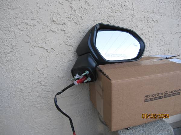 2002 -2024 right side outer mirror 1