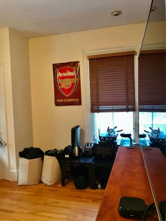 $2,000 / 325ft2 - Charming studio in the heart of central square (Cambridge)63912518128770124