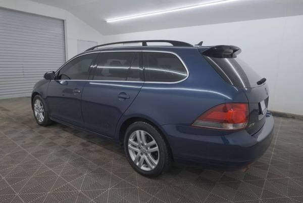 *2013* *Volkswagen* *Jetta SportWagen* *2.0L TDI Sport Wagon 4D* - $12,495 (_Volkswagen_ _Jetta SportWagen_ _Sedan_)63623227035009123