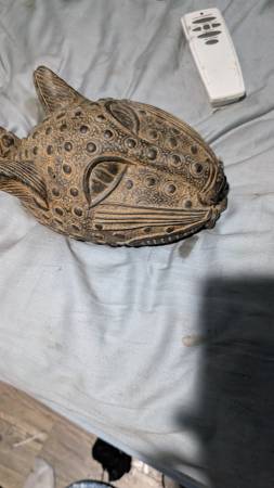Benin brass leopard head 1