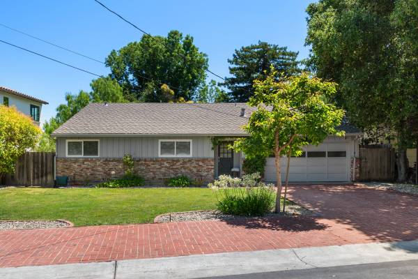 $8,800 / 4br - ENTIRE HOUSE Furnished Utilities Included (redwood city)63946806495106121